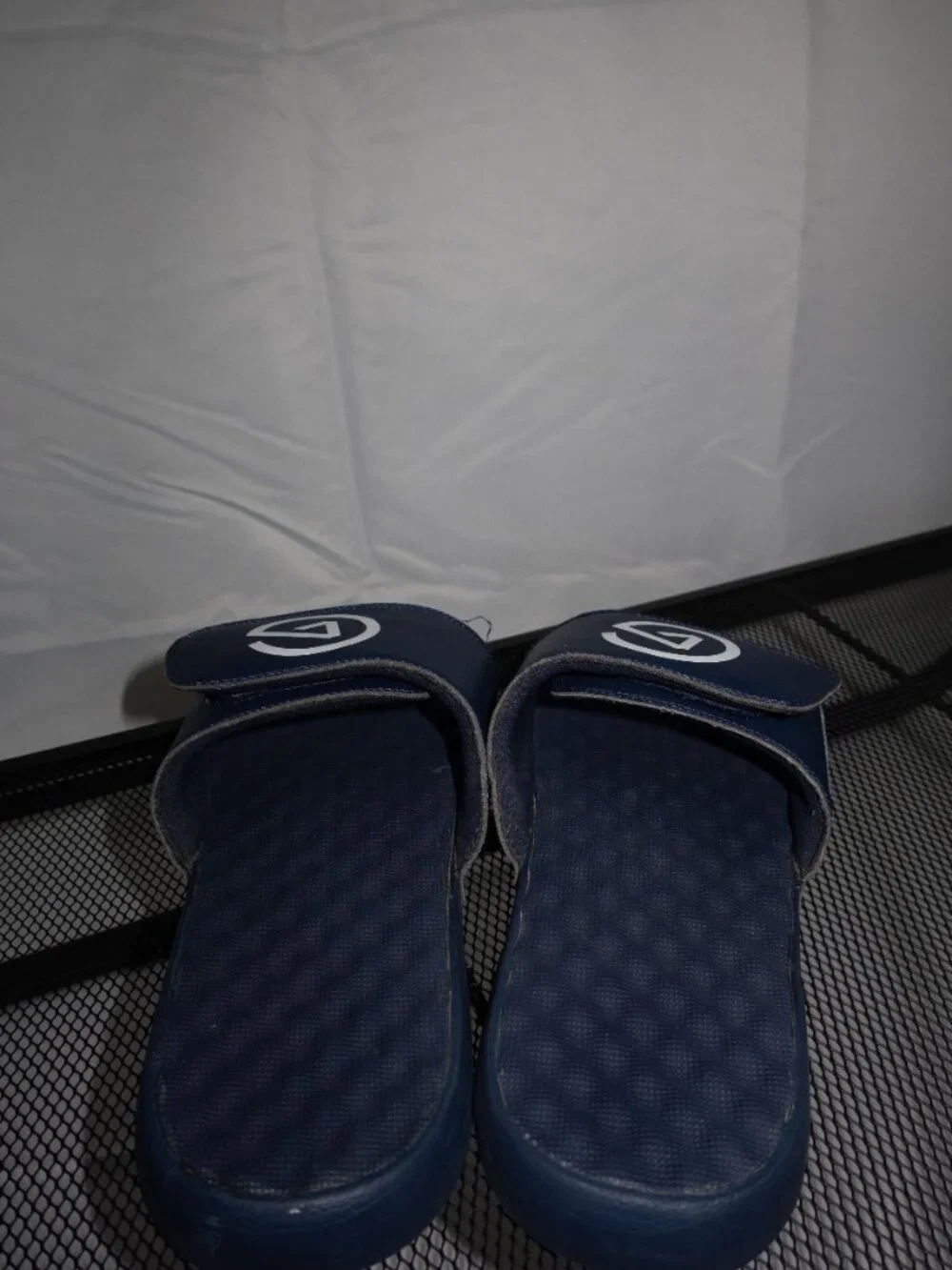1 of 3 Team Summertime x Elgato Slides